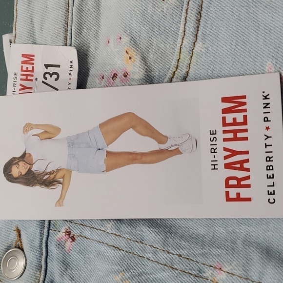 CELEBRITY PINK. HI-RISE SHORTS, FRAY HEM 13/31 NWT light blue with floral design - Picture 7 of 12